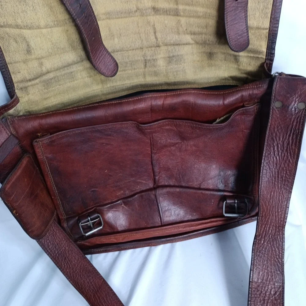 Komals Passion Leather Messenger Bag Brown Laptop Shoulder Bag Satchel 15x11 s9